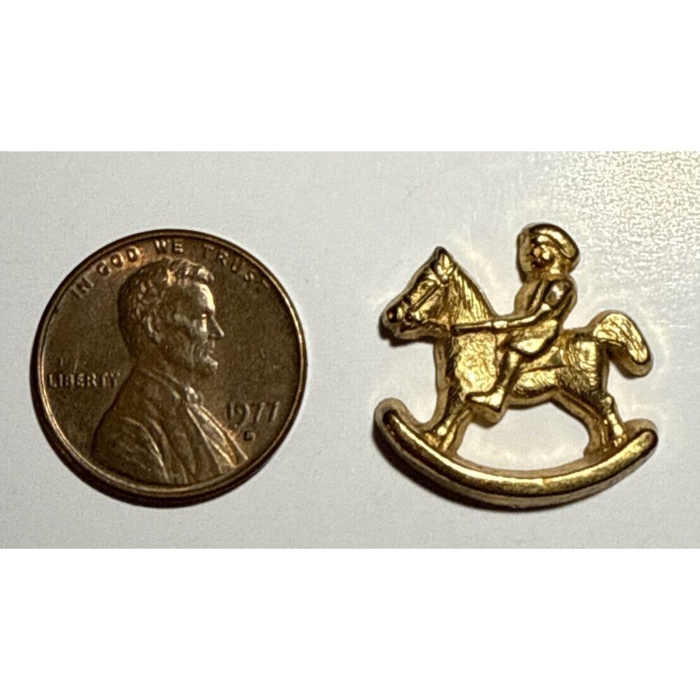 Vintage Gold Tone Metallic Rocking Horse Cracker Jack Charm 1C